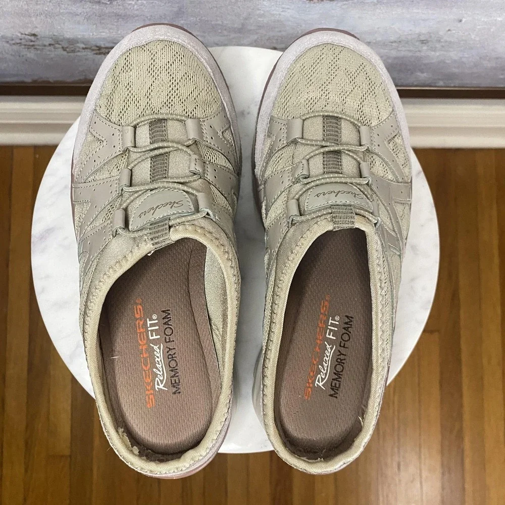 Skechers Relaxed Fit Shoes Womens Size 6 Beige Memory Foam Mule SN 49077 - Picture 7 of 9